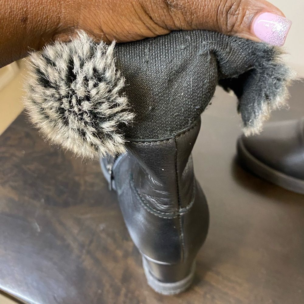 Aquatalia black wedge platform side zip fur cuff boots, size 5 - Picture 8 of 16